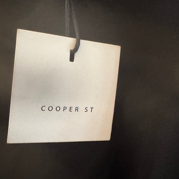 Elegant Black and White High Low Dress - Picture 4 of 8